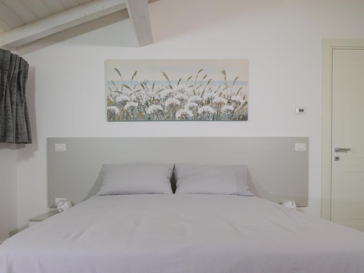 Palma Residence - Villino La Rovere Marco Simone Luaran gambar
